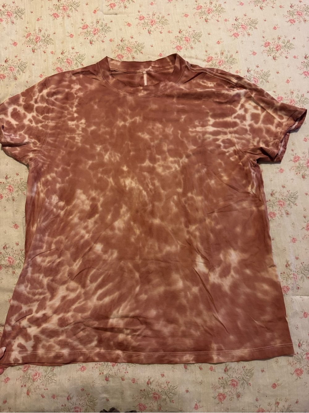 lululemon athletica Women's Rust Tie-Dye Short Sleeve Tee